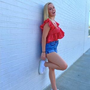 Meet your Posher, Cait